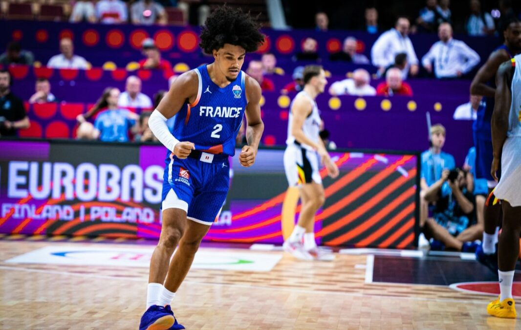 Eurobasket 2025 / « Nadir a fait du Nadir » : des premiers pas rêvés pour Nadir Hifi avec l’équipe de France