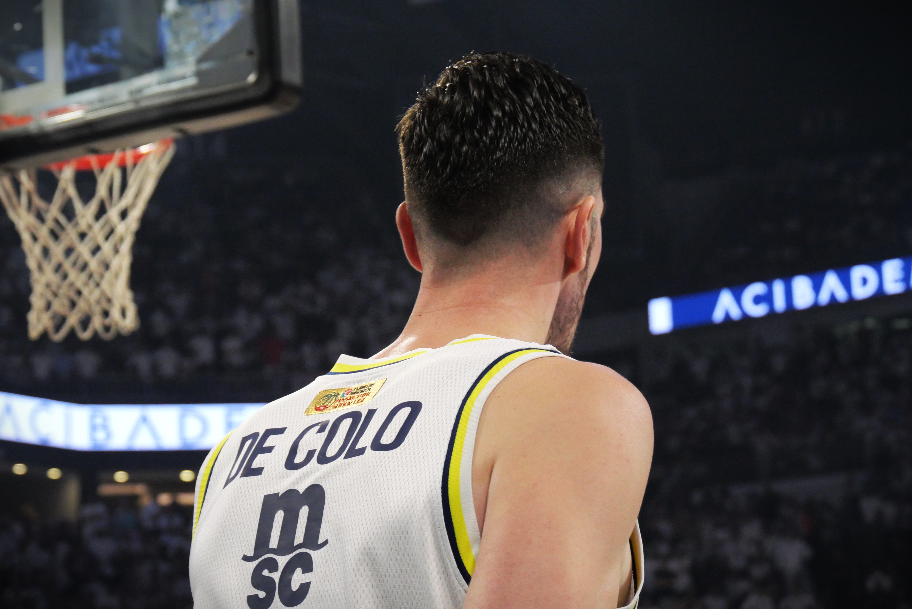 DOSSIER NANDO DE COLO #4 – Après carrière et héritage : la famille d&rsquo;abord